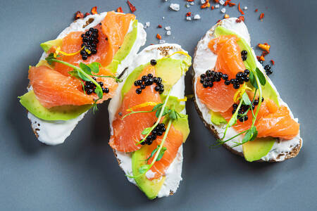 Bruschetta with avocado and salmon