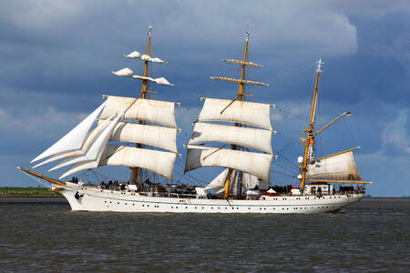 El antiguo velero Gorch Fock