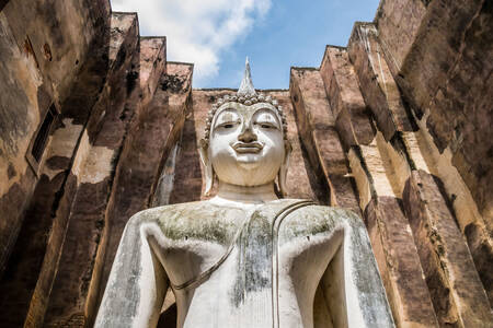 Buddha statue at Wat Sri Chum