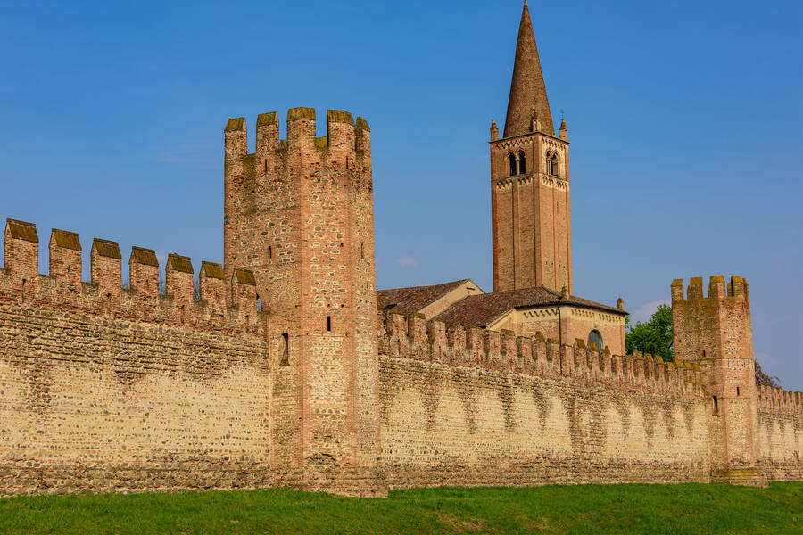 Cris Fm 756 Powered Online Radio dengar dalam talian secara