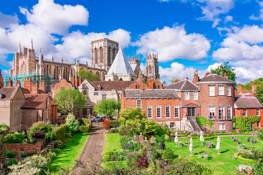 Curtin Radio Listen Live 100.1 MHz FM, Perth, Australia Online