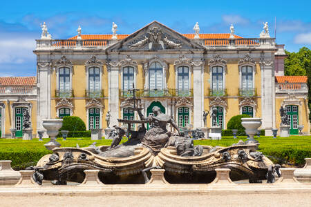 Nacionalna palača Queluz