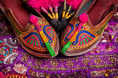 Chaussures traditionnelles indiennes
