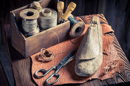 Shoemaker's tools and materials