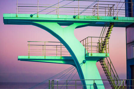 Diving towers