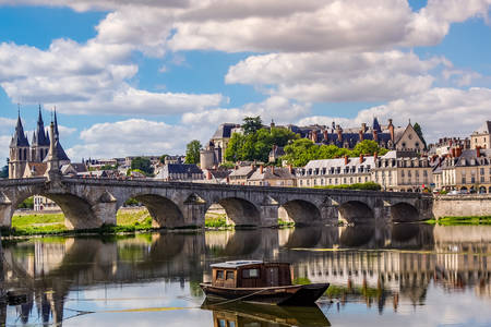 Blois'de Jacques-Ange Gabriel Köprüsü