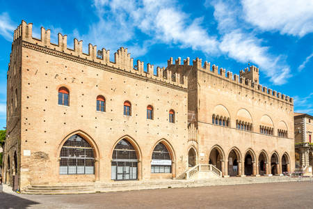 Palazzo del Podesta Riminiben