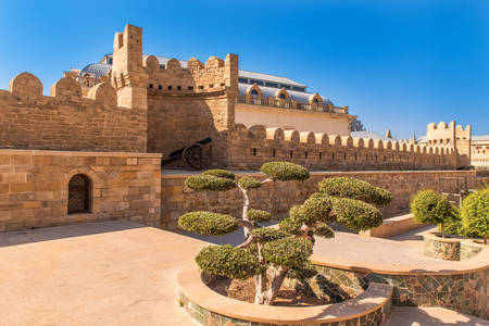 Murallas de la fortaleza de Bakú