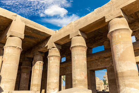 Kolommen in de tempel van Karnak