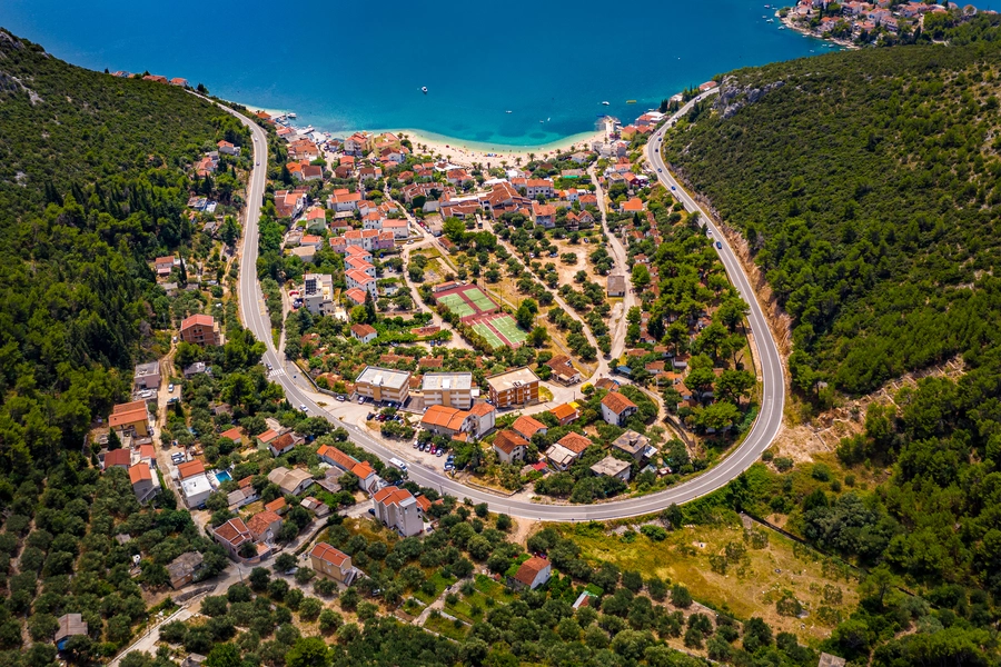 View from above of the city of Klek