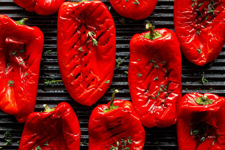 Pimentões vermelhos assados