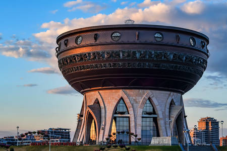 Családi központ "Kazan" naplementekor