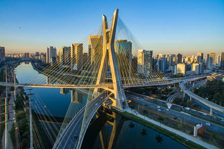 Puente de Octavio Frias de Oliveira en Sao Paulo