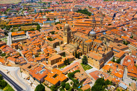 Uitzicht op de nieuwe kathedraal van Salamanca