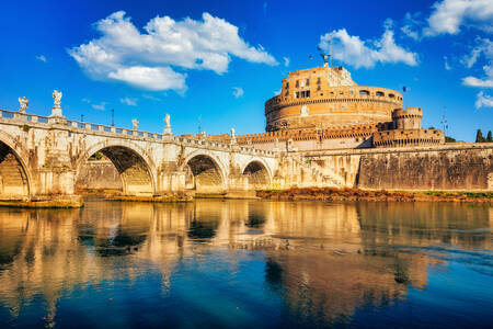 Udsigt over broen og Castel Sant'Angelo