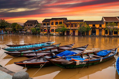 Traditionelle Boote in Hoi An