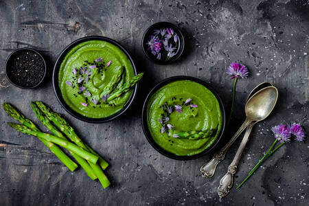 Cream of Green Asparagus Soup