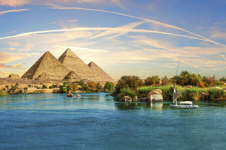 Nilen og pyramiderne i Giza