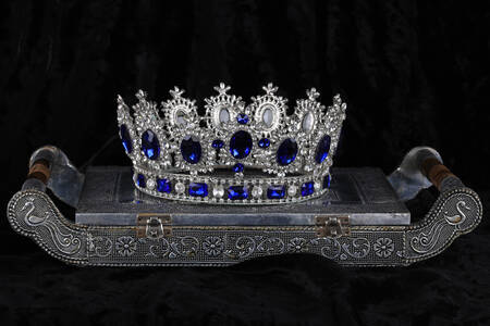 Diadem with stones