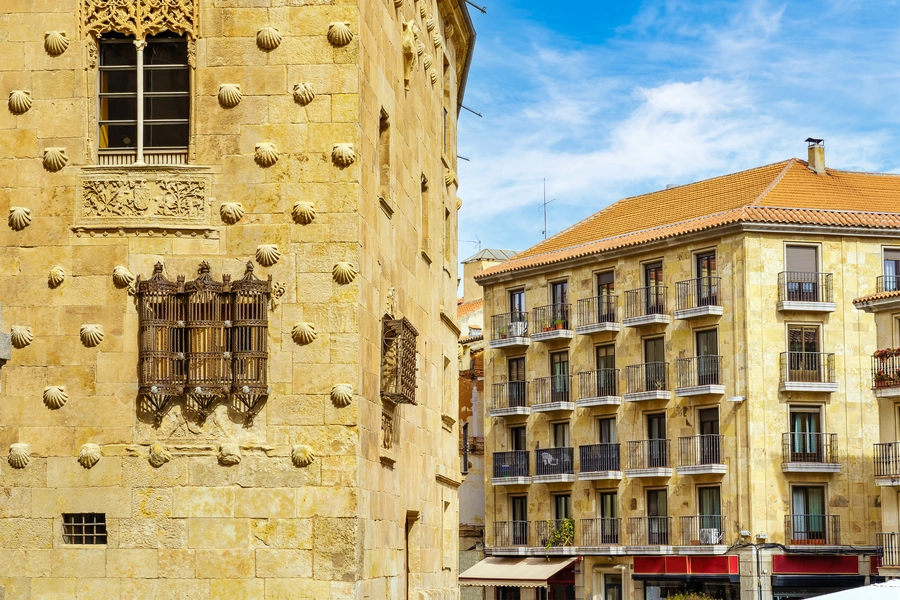 House with shells in Salamanca