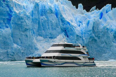 A boat near the Perito Moreno Glacier