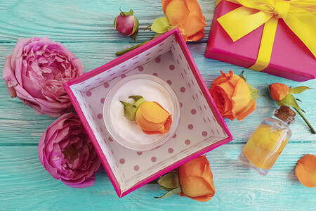 Hadiah dan kuncup bunga