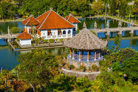 Vodný palác Ujung