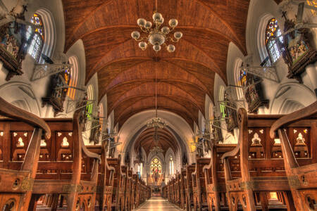 Binnenaanzicht van de Sint-Thomaskathedraal