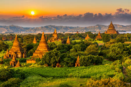 Starověký chrám v Baganu