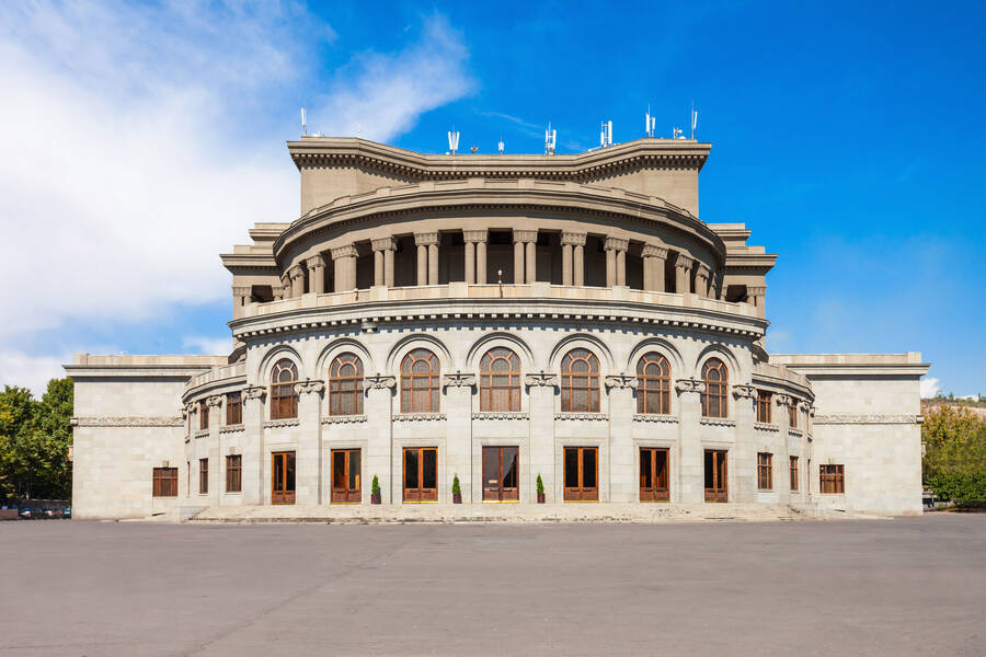 Current time in Armenia, Local Time Zone, DST information | Dayspedia