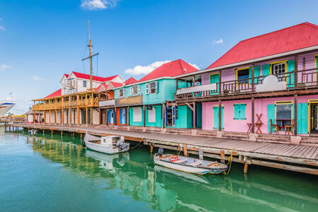 Barcos en el muelle de St. John's