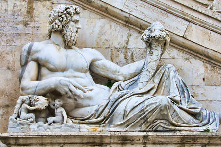 Statue des Gottes des Tiber