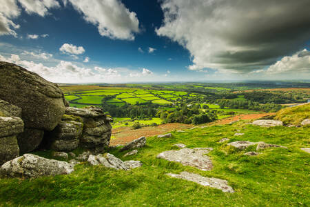 Les collines de Tors de Dartmoor