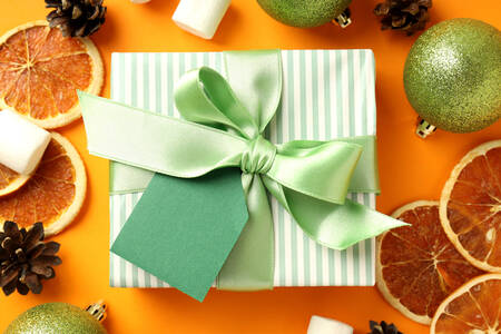 Present- och julaccessoarer