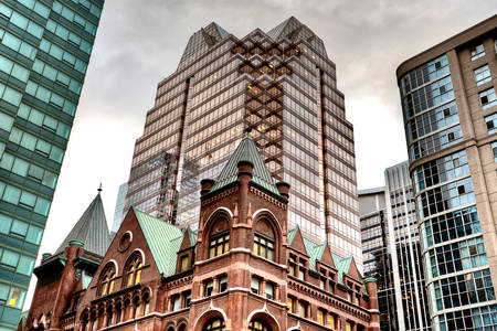 Old and new Toronto buildings