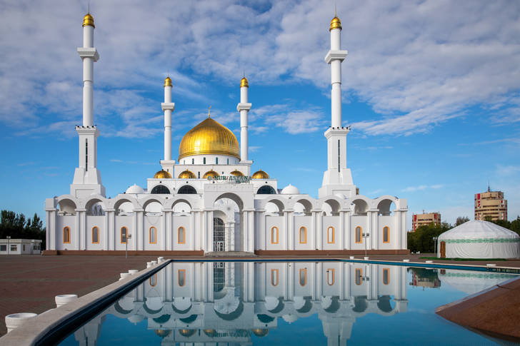 Nur Astana Mosque