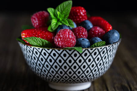 Various berries in a bowl