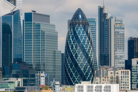 Vista de edifícios de escritórios em Londres