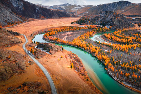 Rieka Chuya v pohorí Altaj