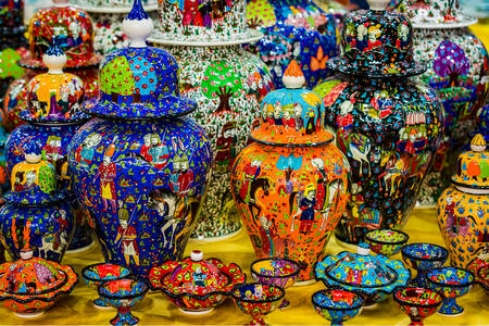 Turkish decorative ceramics