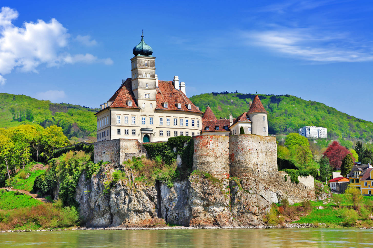 Фото замков австрии. Замок "Wartenstein". (Австрия).. Замок Wachau Австрия. Австрия хранитель Вахау замок. Кремс на Дунае замок.