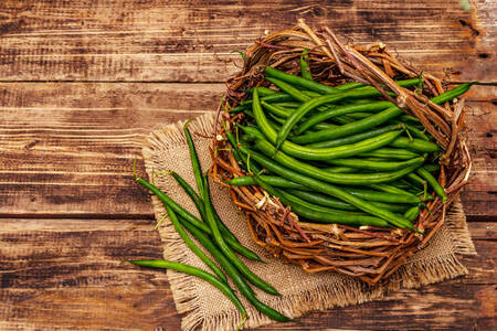 Green beans in a basket