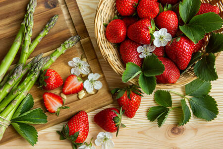 Strawberries and asparagus