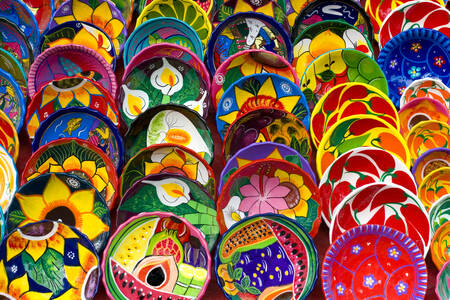 Assiettes mexicaines colorées