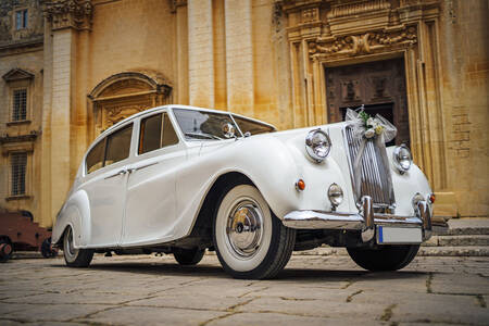 Ретро сватбена лимузина