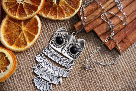 Висулка във форма на бухал