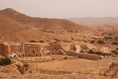 Maison dans le désert