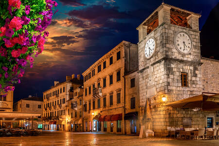 Torre dell'orologio a Cattaro