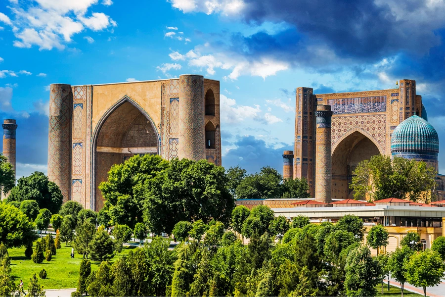 Bibi-Khanym Mosque