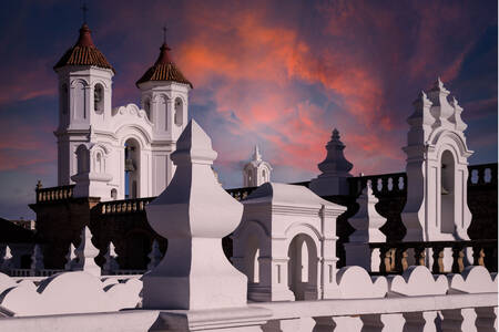 Arquitectura del Monasterio de San Felipe de Neri en Sucre